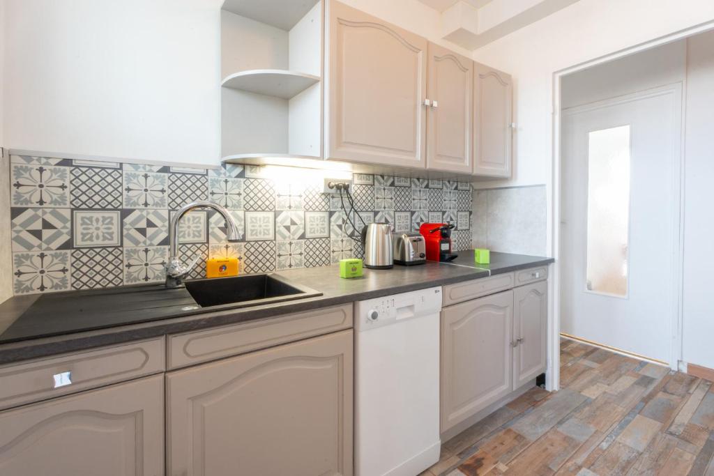 Bale 126 Appartement Mulhouse Stationnement Gratuit – photo 9