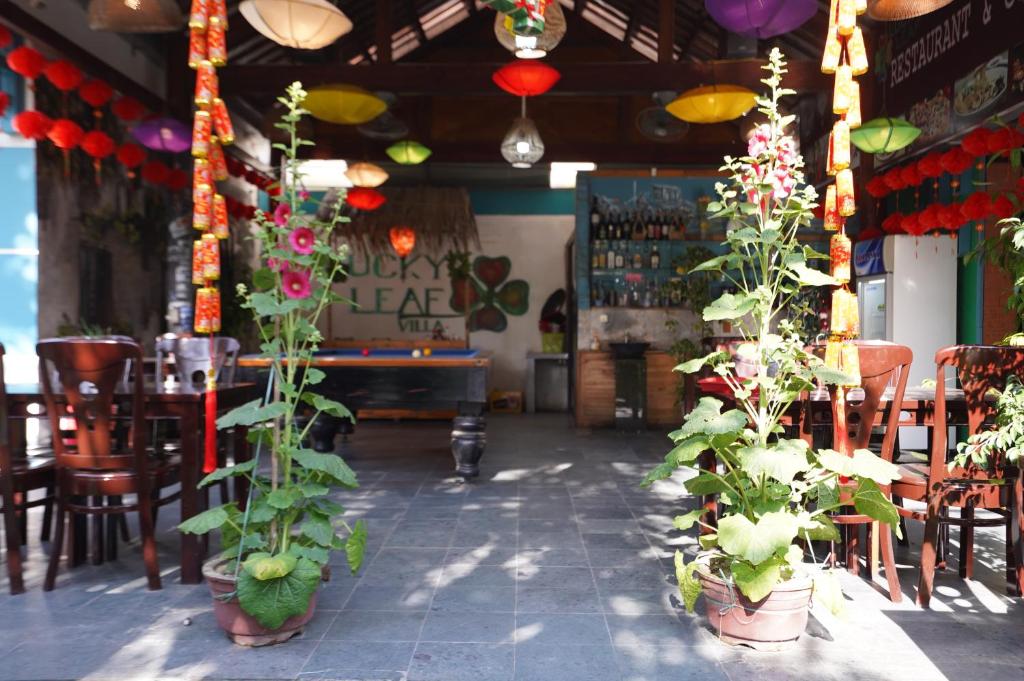 Nhà hàng/khu ăn uống khác tại Tranquil Lucky Leaf Villa