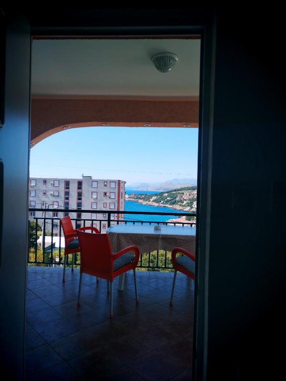 Balkón nebo terasa v ubytování Apartmani LJUBICA