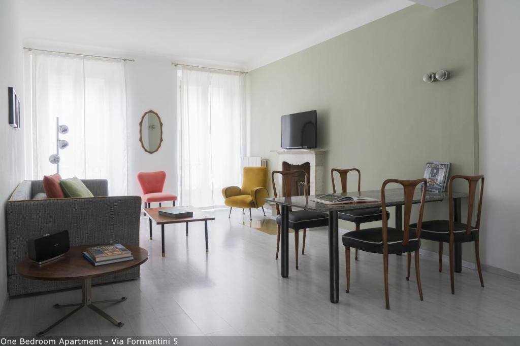 Telewizja i/lub zestaw kina domowego w obiekcie Brera Apartments