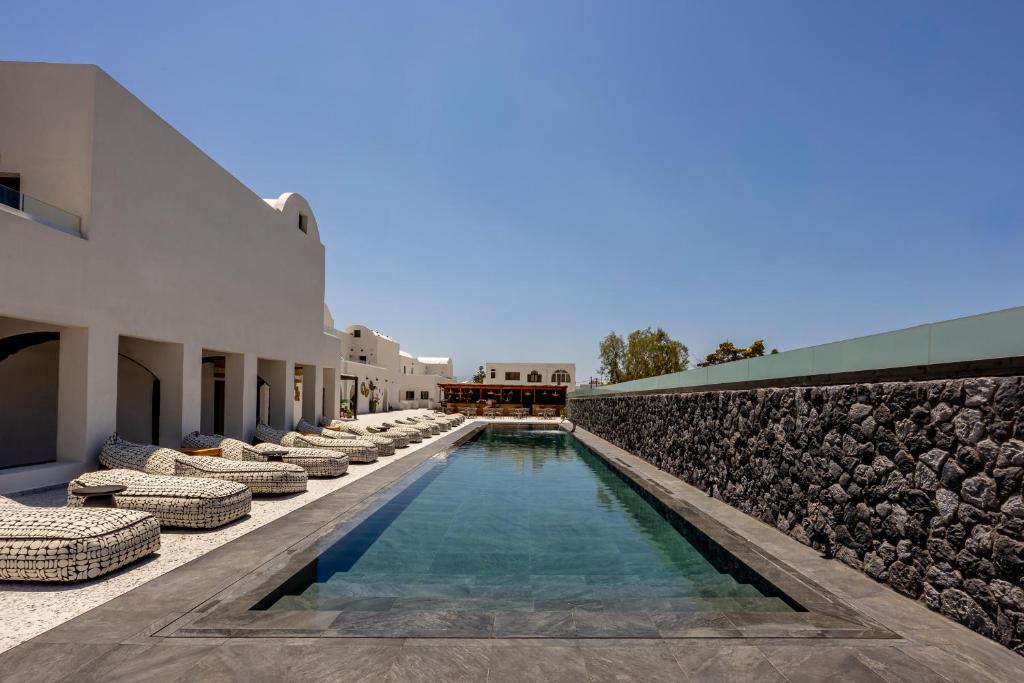 Bazén v ubytování Santo Mangata Boutique Hotel nebo v jeho okolí