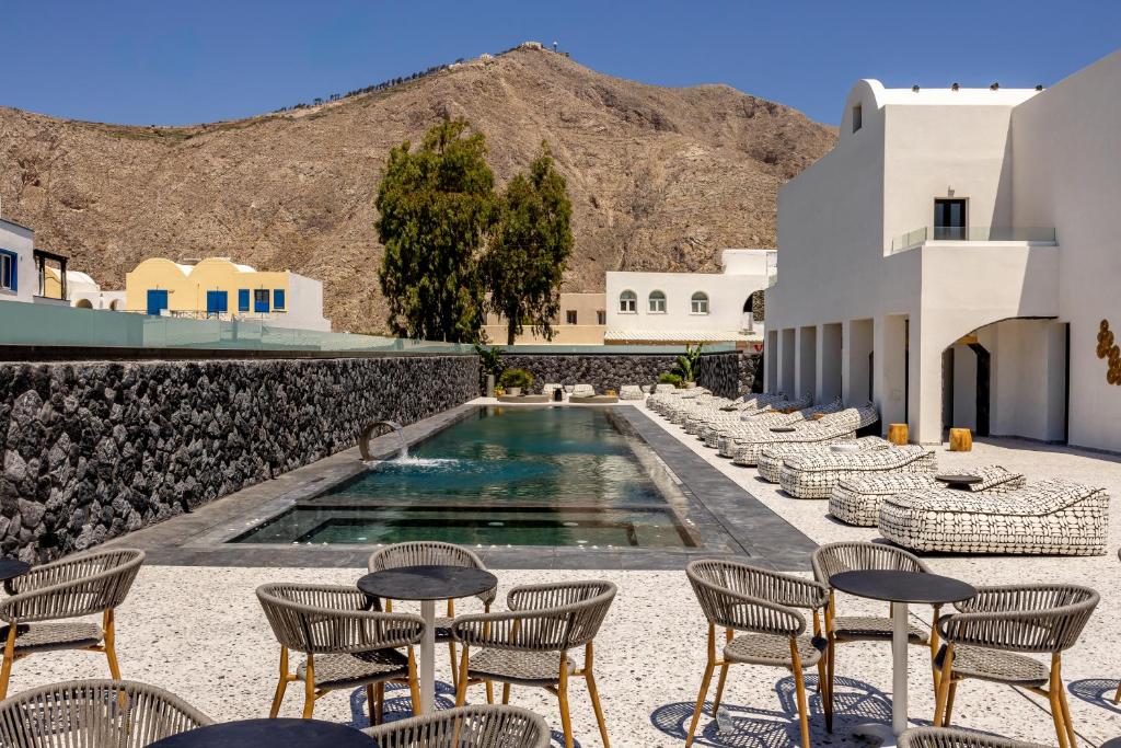 Bazén v ubytování Santo Mangata Boutique Hotel nebo v jeho okolí