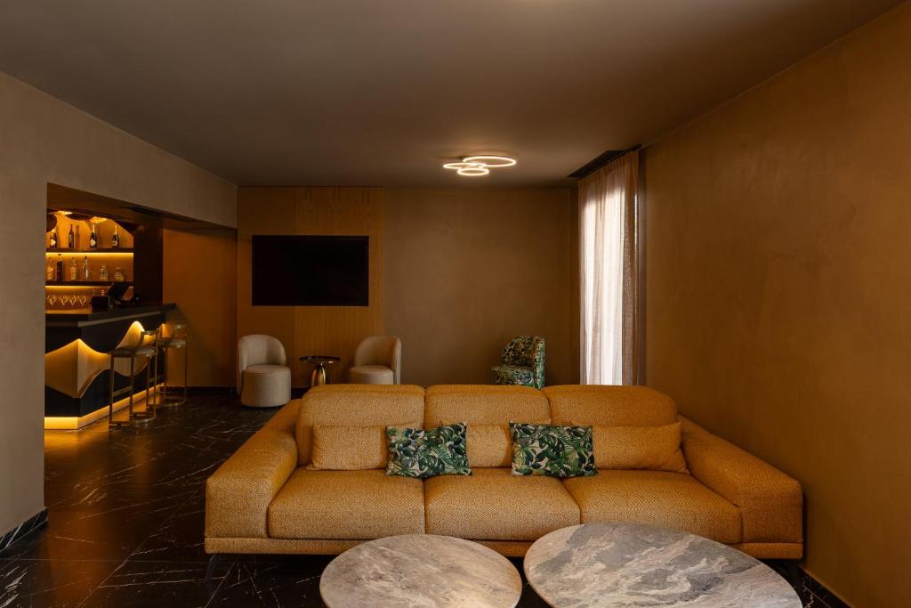 Posezení v ubytování Santo Mangata Boutique Hotel