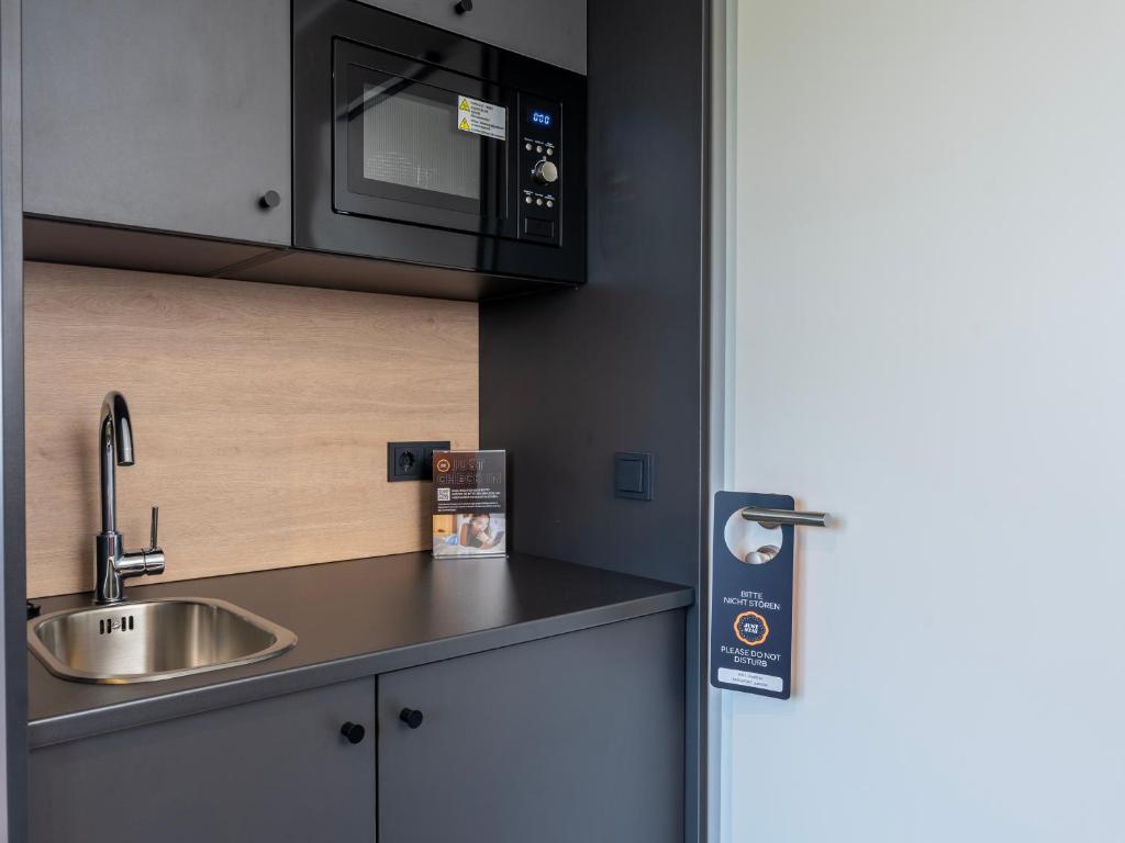 JustStay Essen Hotel & Apartments - Resim 34