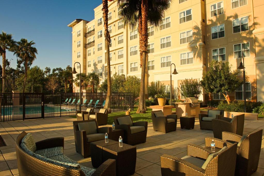 Residence Inn by Marriott Newark Silicon Valley photo