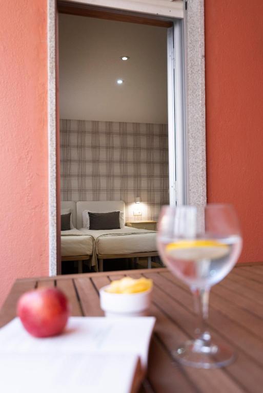 Nápoje v ubytování Apartamento turístico 3 habitaciones a 140m playa Caneliñas Portonovo 101