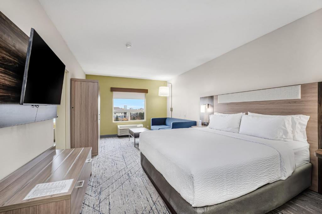 Holiday Inn Express Hotel & Suites-Edmonton South by IHG - Resim 42