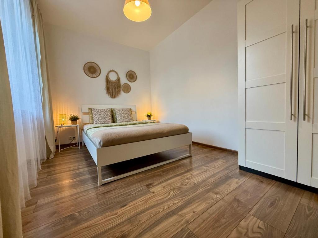 Apartment Zamulkowa Katowice - 14