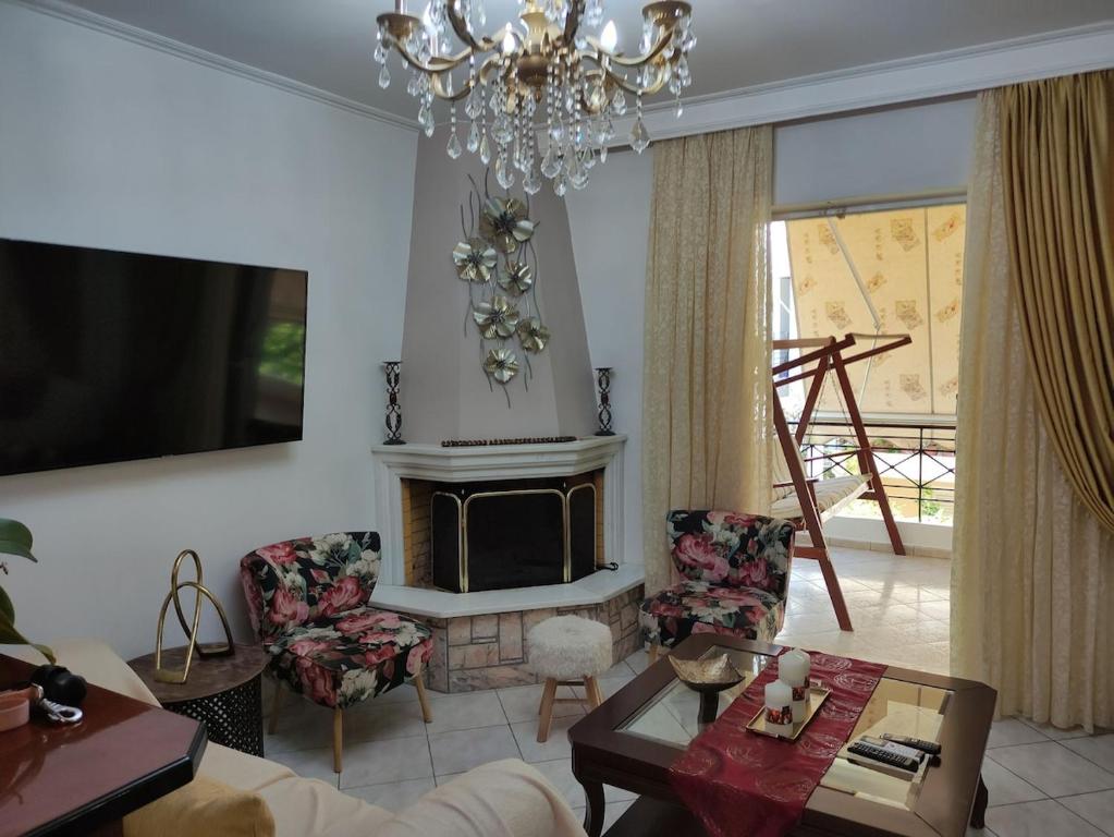 Emilia and Nikos Marousi apartment