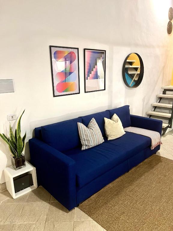 Część wypoczynkowa w obiekcie Charming Navona Duplex