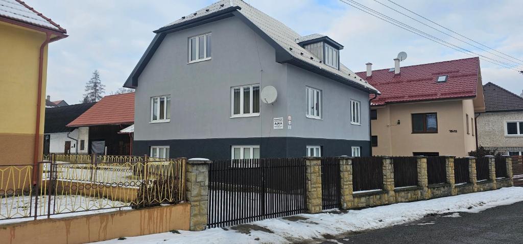 Budova, kde se penzion nachází