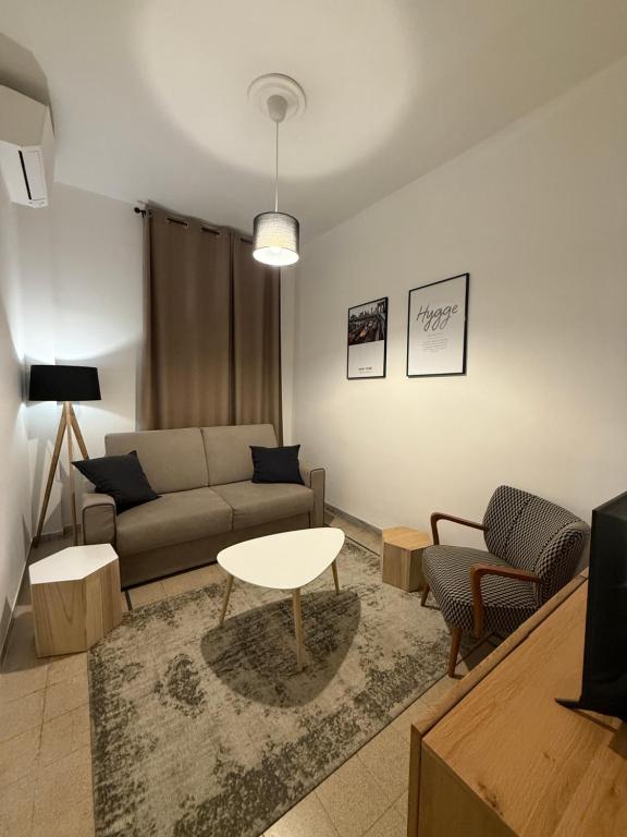 Pietra Apartment,Colosseo