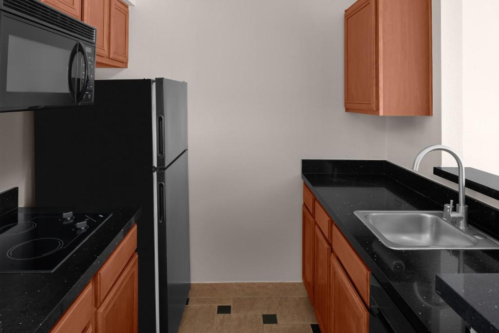 Larkspur Landing Extended Stay Suites South San Francisco - Suite Familiale Avec Balcon