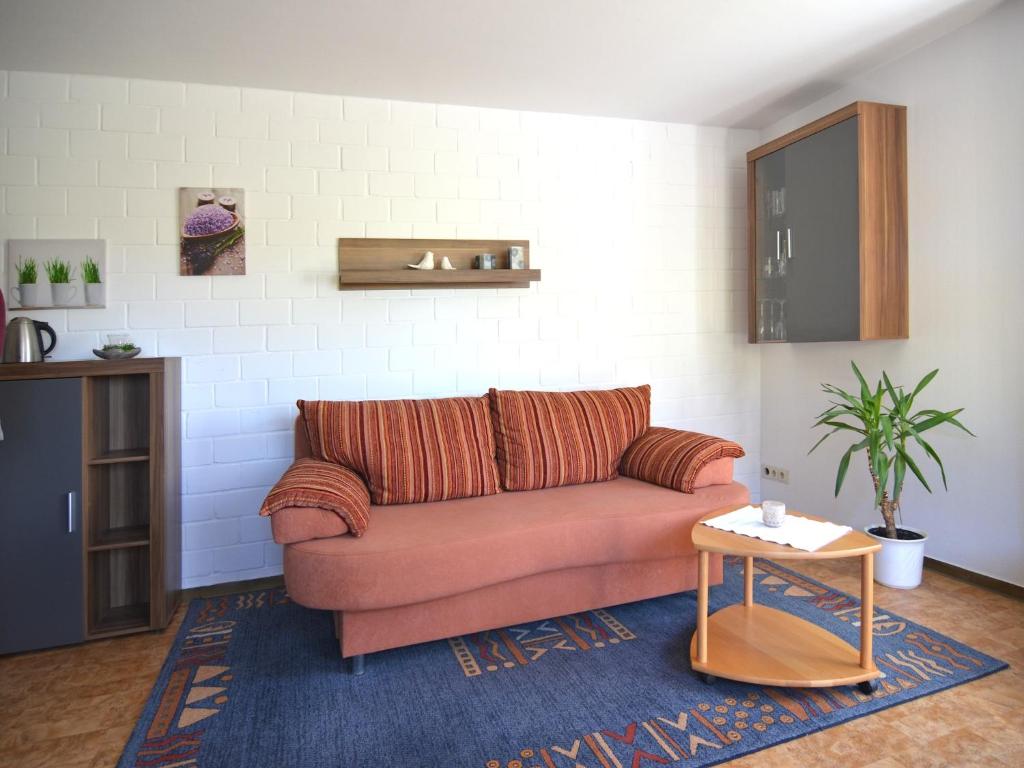 Χώρος καθιστικού στο Modern Apartment in Sellinghausen with Terrace