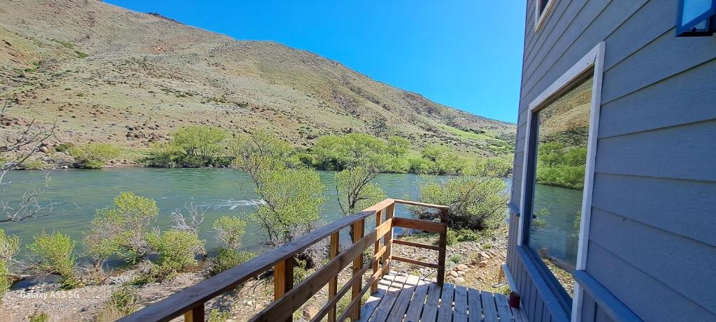 La Cabaña sobre Río Aluminé Pilo Lil