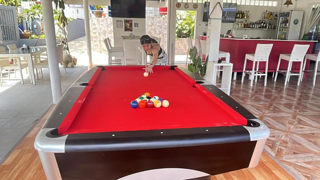 Elephant Sports Bar and Accommodation photo