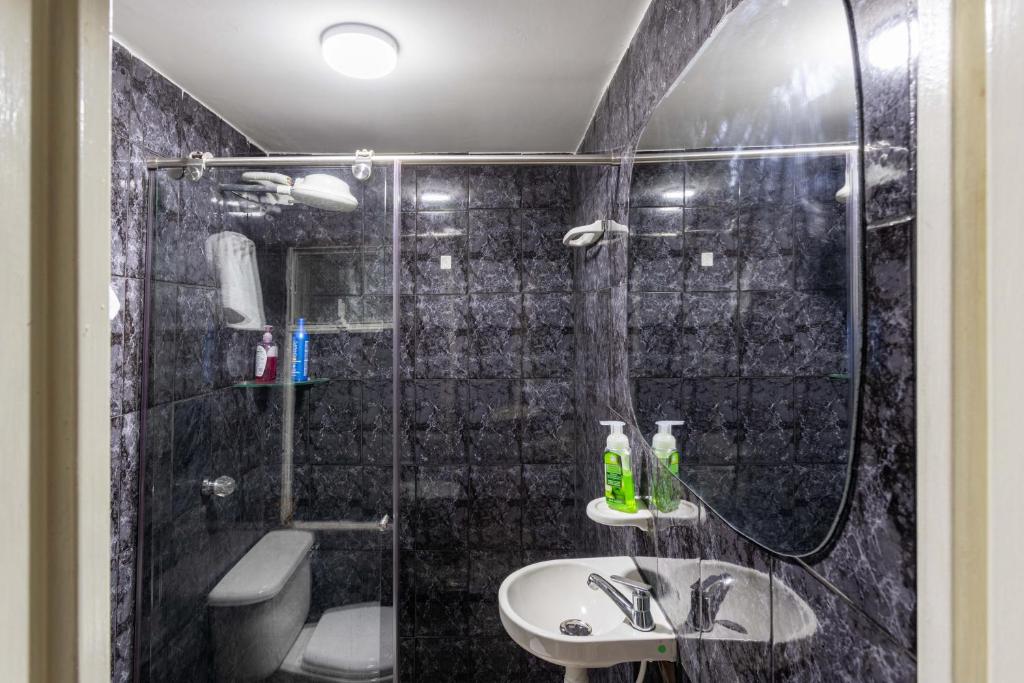 Dorado Airport - Room photo