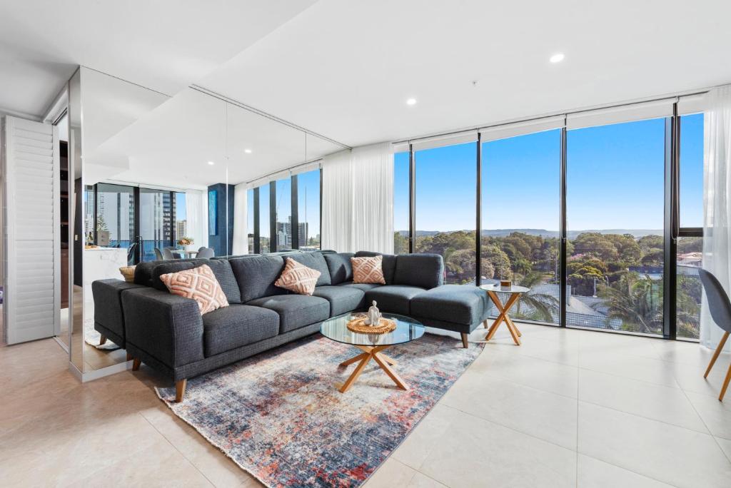 Χώρος καθιστικού στο Luxury 3-BR Gold Coast with Breathtaking Views