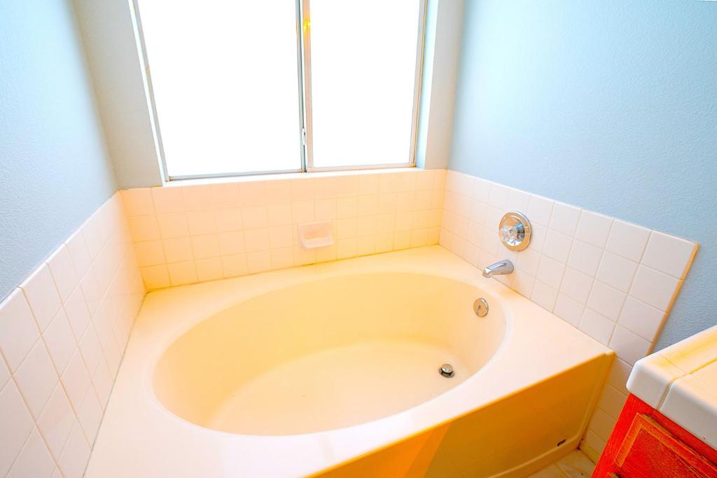 Koupelna v ubytování Private Guestrooms in North Las Vegas Area