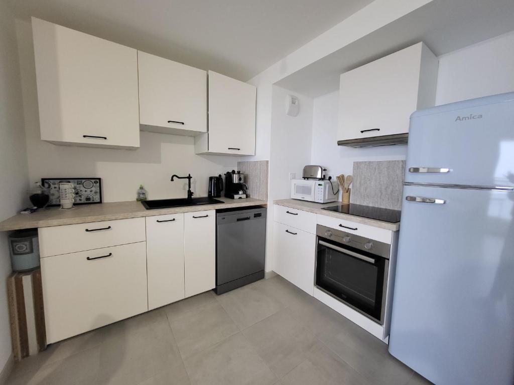 Fotografia z galérie ubytovania Appartement neuf face mer avec balcon - Saint Brevin les Pins, à 50m de la plage et centre-ville - FR-1-364-140 v destinácii Saint-Brévin-les-Pins
