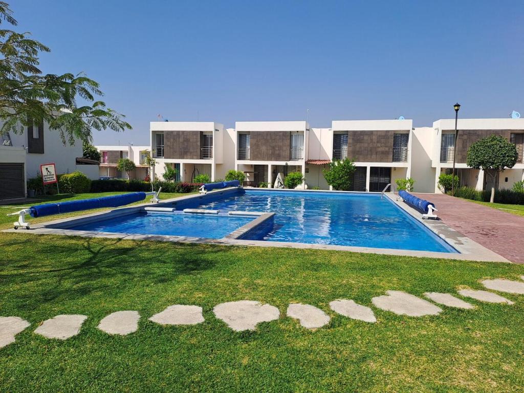 Πισίνα στο ή κοντά στο Residential House