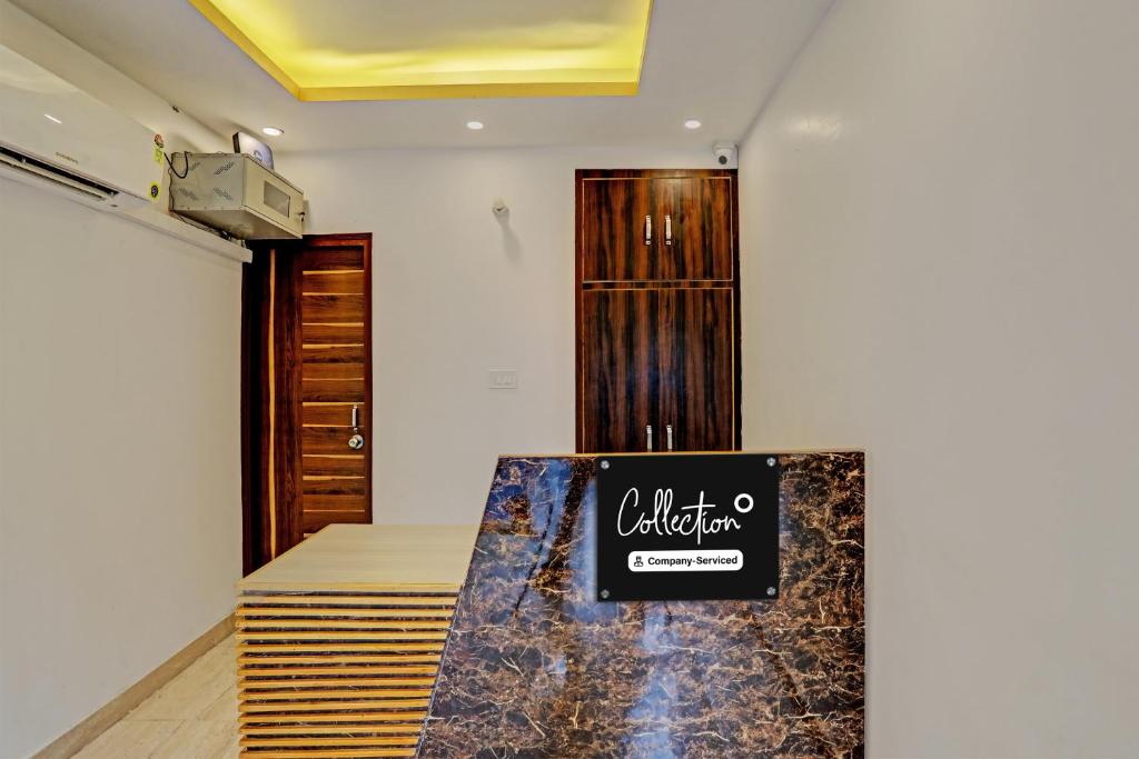 Certifikát, hodnocení, plakát nebo jiný dokument vystavený v ubytování Super Collection O Sector 55 Noida Near Noida Stadium