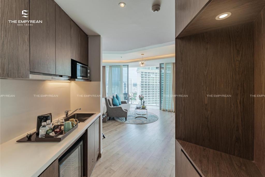 Executive Particial Ocean View Room