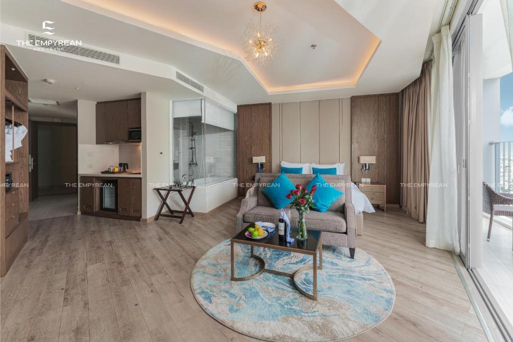 Executive Particial Ocean View Room