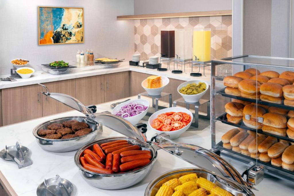 Homewood Suites by Hilton Tampa Airport - Westshore photo