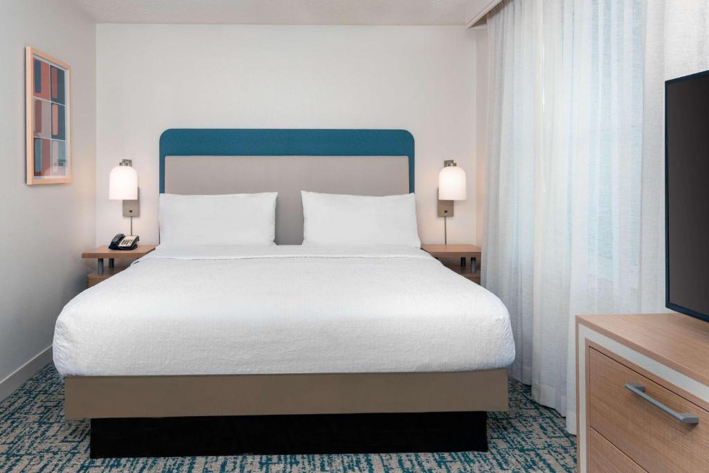 Homewood Suites by Hilton Tampa Airport - Westshore photo