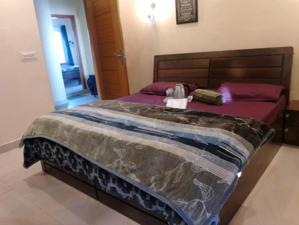 Postel nebo postele na pokoji v ubytování Himalayan view stay - Pahado wala ghar