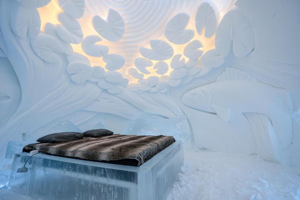 Arctic SnowHotel & Glass Igloos