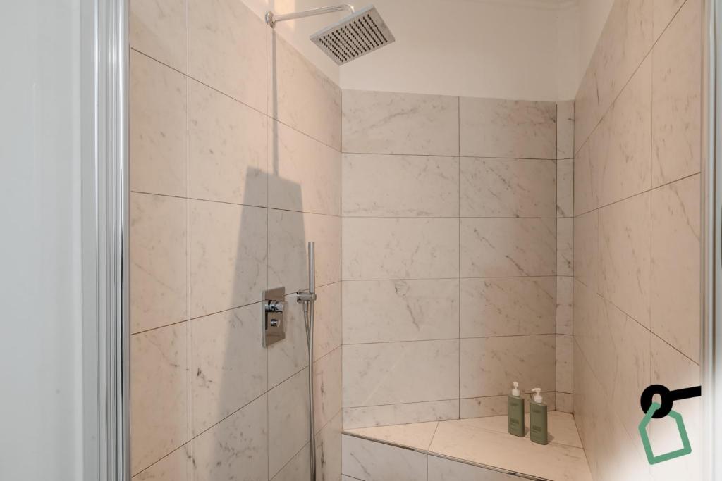 Koupelna v ubytování HOTIDAY Apartment Collection - La Spezia