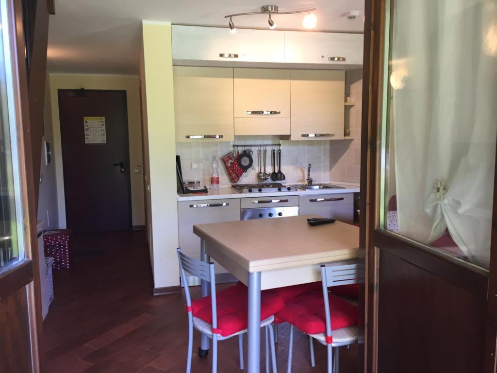 Kuchyň nebo kuchyňský kout v ubytování Residence Dei Walser