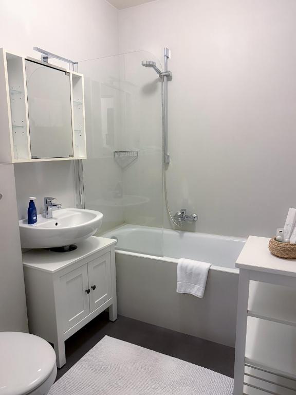 alexxanders Apartments & Studios - 12