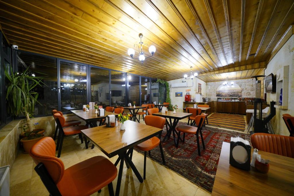 Restaurace v ubytování Balloon Cave Hotel