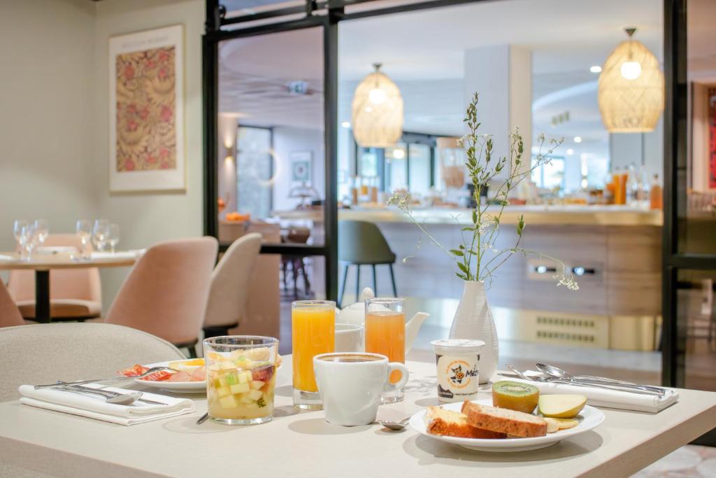 Brit Hotel Nantes La Beaujoire Parc Expo - Resim 1