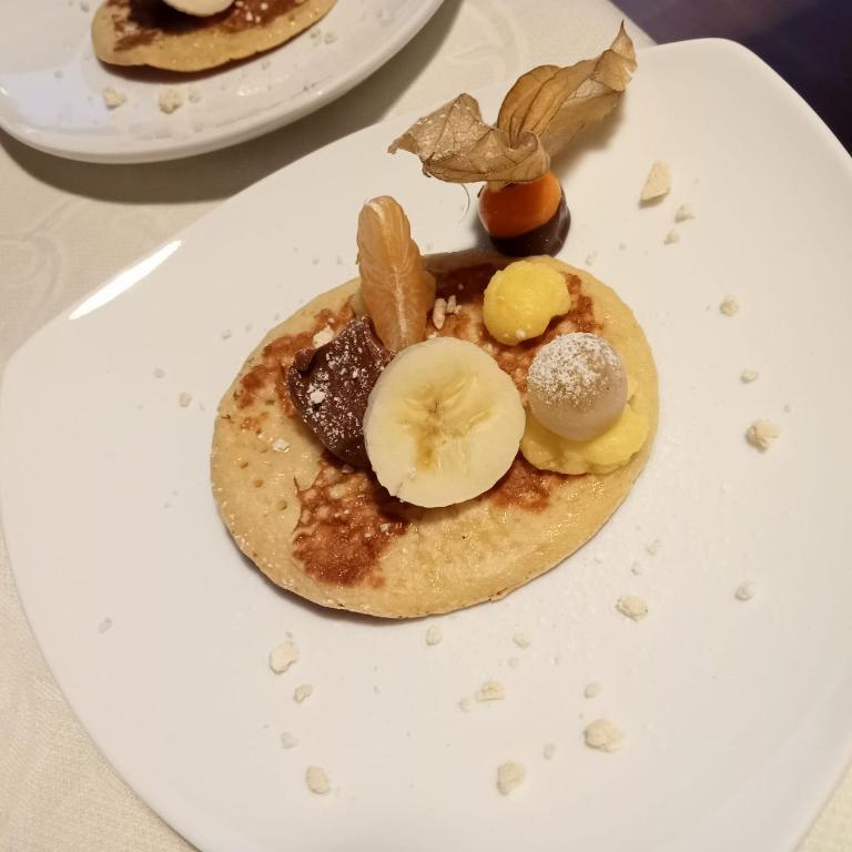 SANTINO'S HOUSE - 18