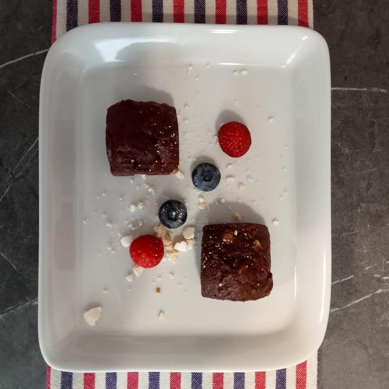 SANTINO'S HOUSE - 16