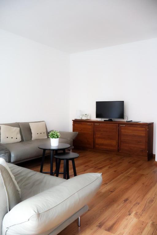 alexxanders Apartments & Studios - 17