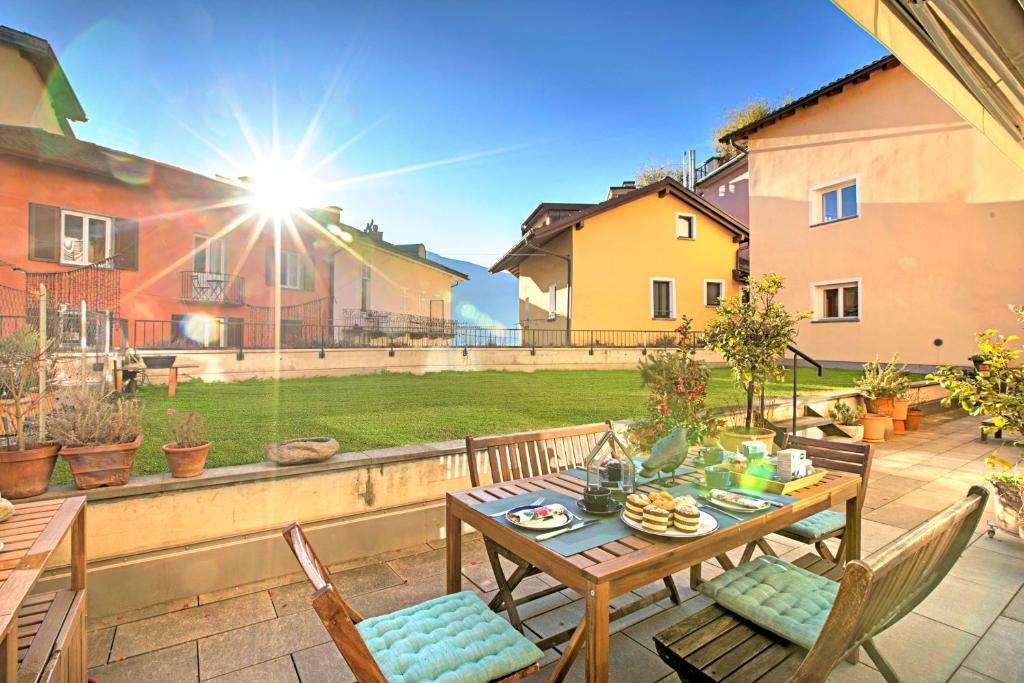 Ô Lac Ascona with Garden - Happy Rentals