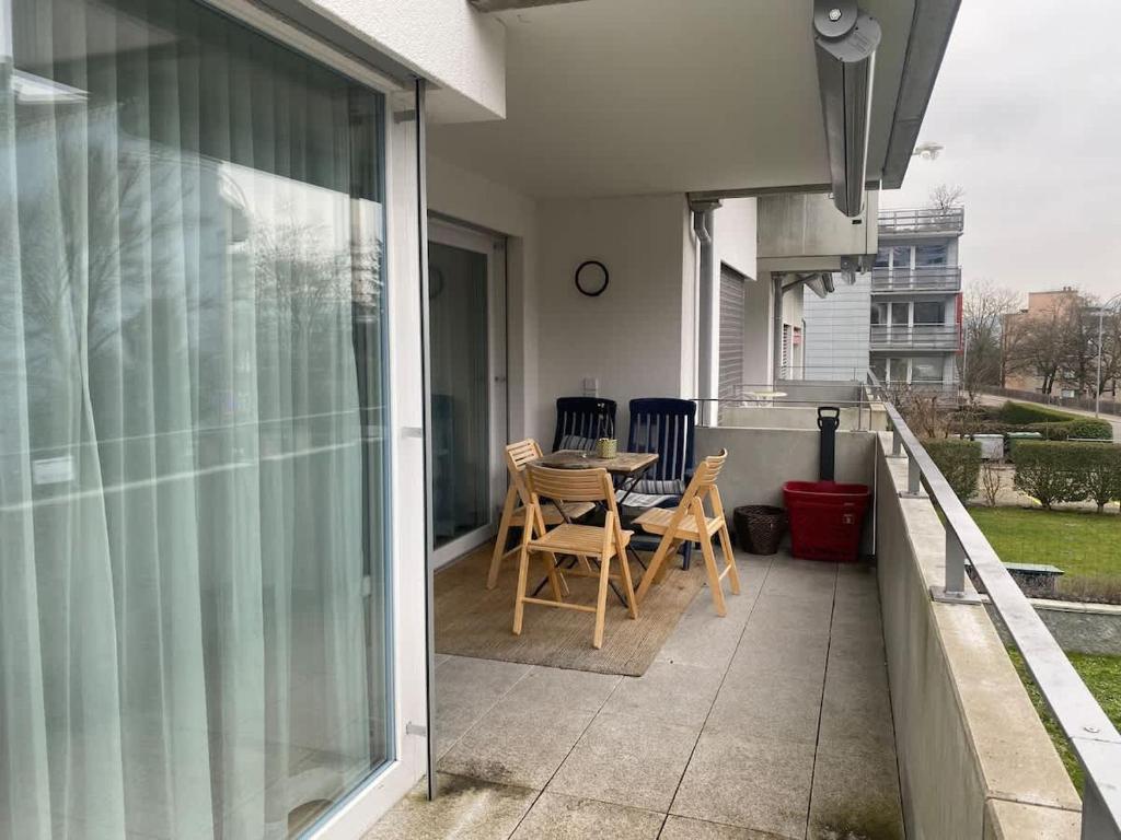Balkón nebo terasa v ubytování The R Apartment Adlisberg