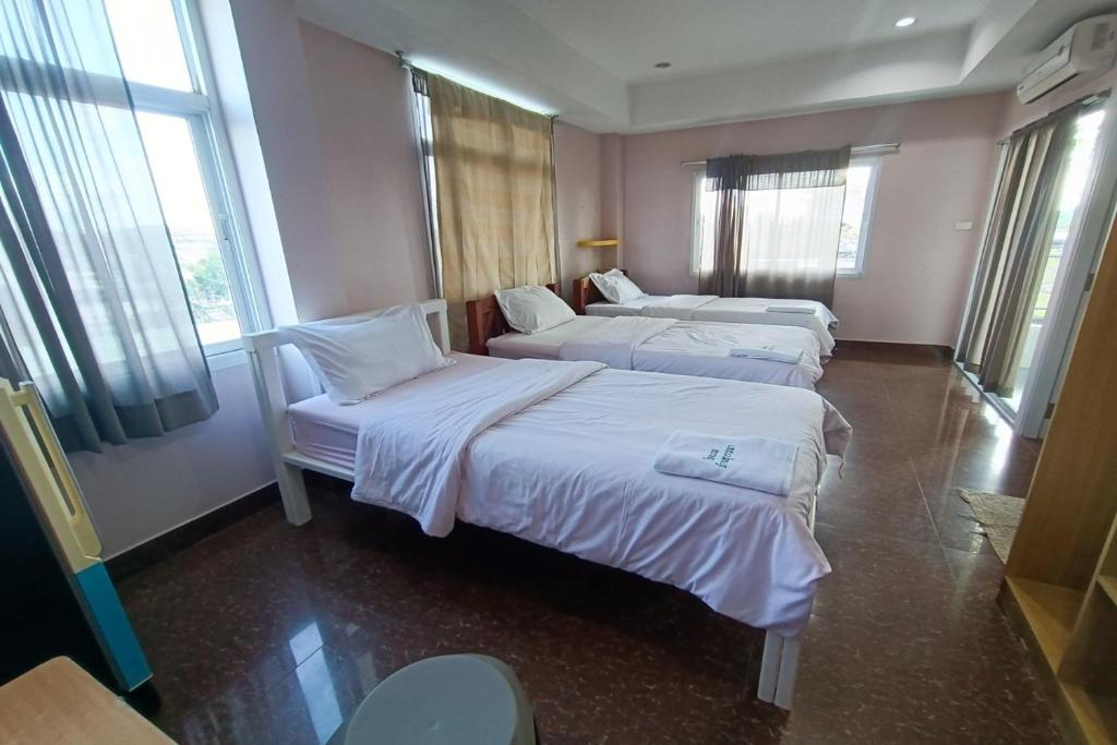 Baansuwanna Hotel - Triple Chambre
