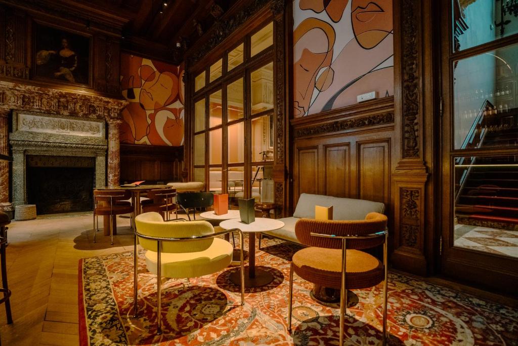 CENTRAL Hôtel Lille Centre - Resim 16