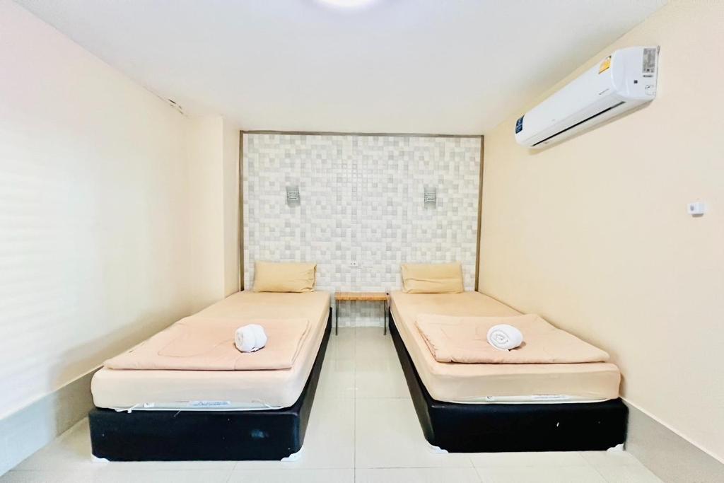 Veerakit Grand Hotel - Resim 9