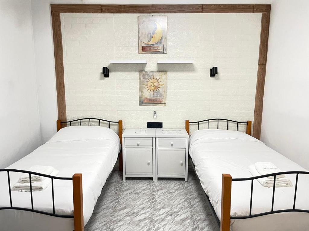 Hotel Arganda - Doppel- Oder Zweibettzimmer Mit Gemeinschaftsbad
