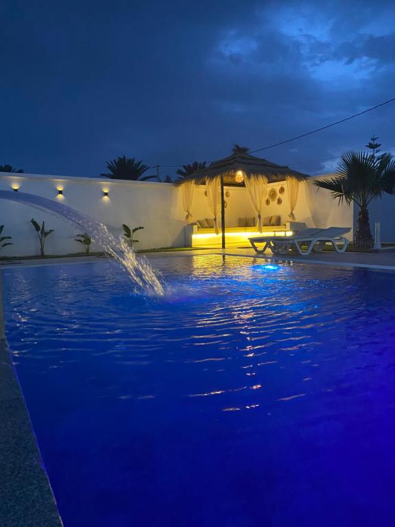 Kolam renang di atau dekat dengan Villa Oasis Djerba