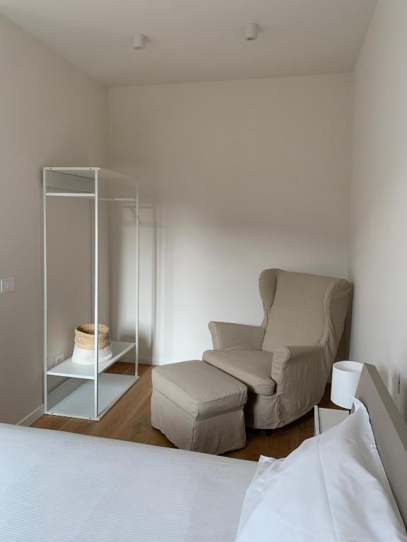Posezení v ubytování Spazio Perlasca Apt 2 - Cernobbio Como Lake