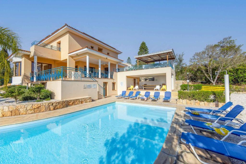 Apollon Zeus Villa
