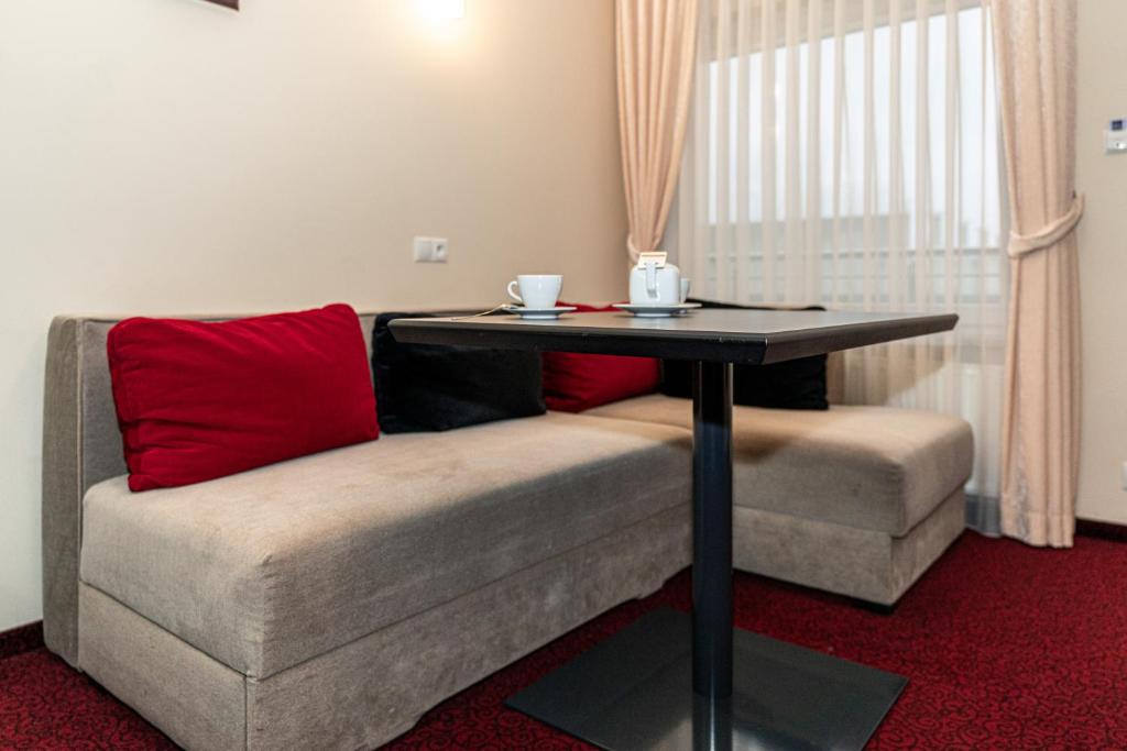 Posedenie v ubytovaní Hotel Soray